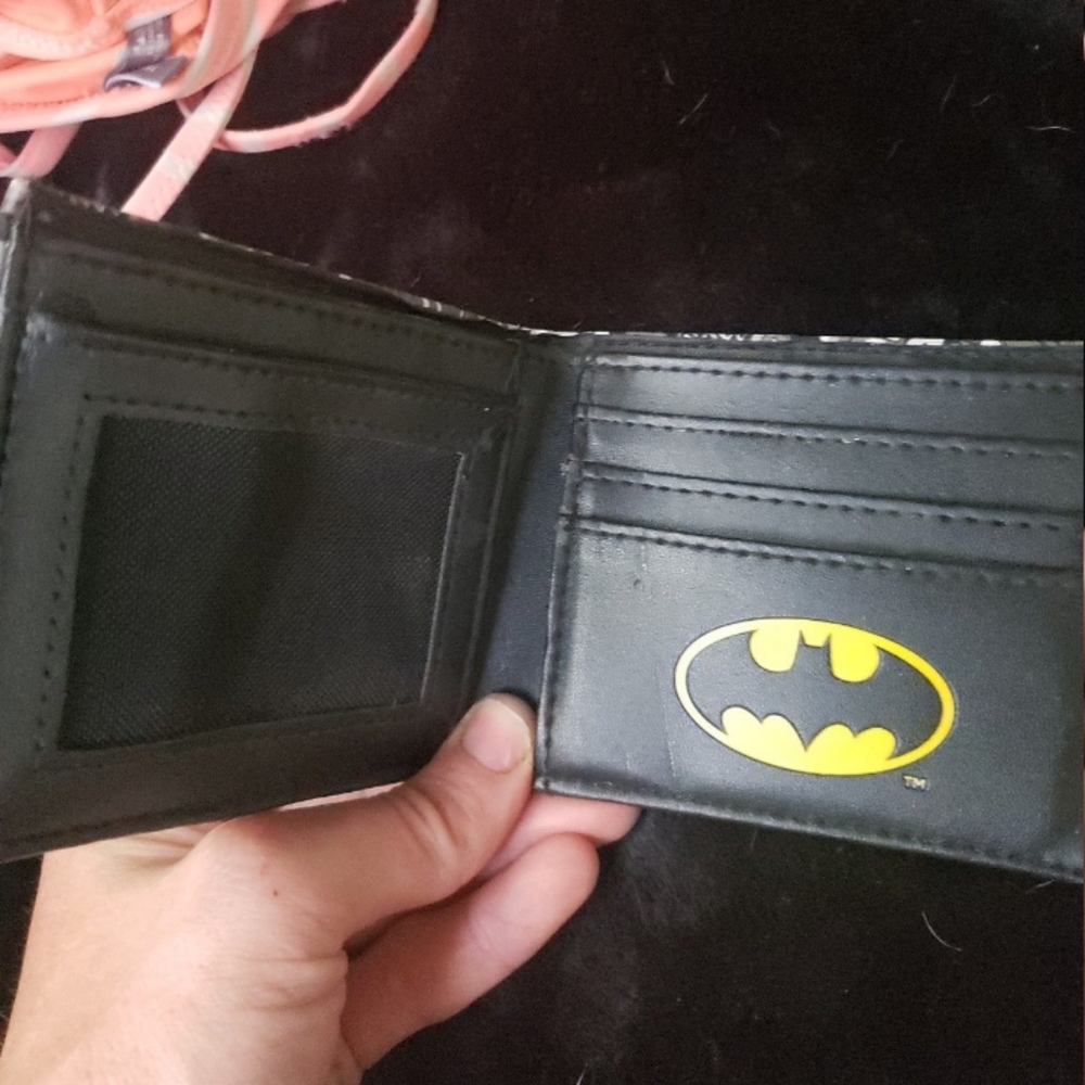 Wallet - Picture 2 of 3